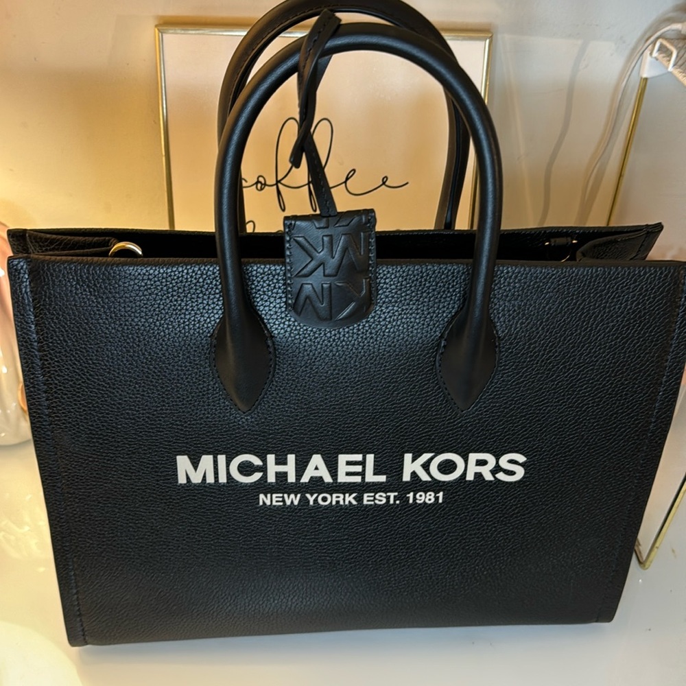 Michael Kors Mirella Medium Leather Tote in Black NWT
